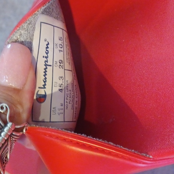 Champion Stylish Red Slides - Picture 4 of 7